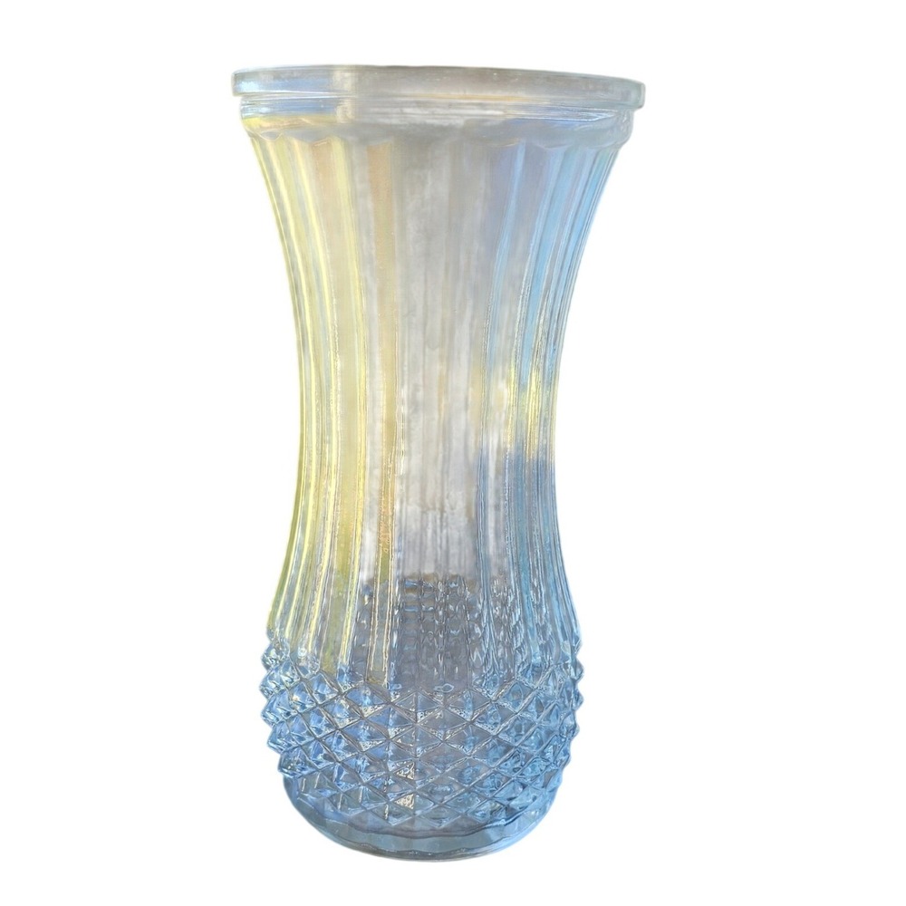 Vintage Hoosier Glass 4088-A Luster Ribbed Diamond Point Vase 9 Inch Clear‎